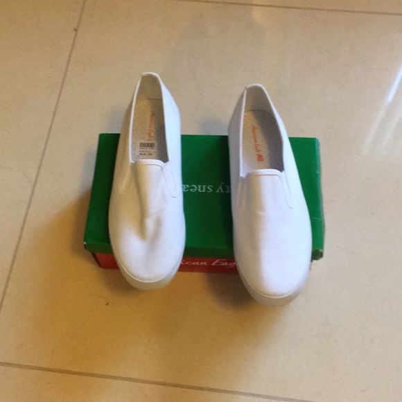 payless white canvas shoes